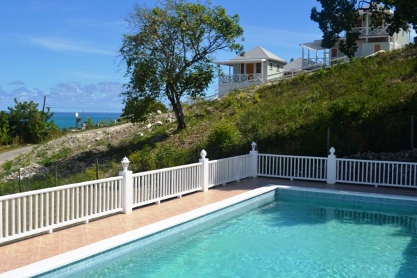 Paradise Properties - Villa Magenta -  A Plantation House 