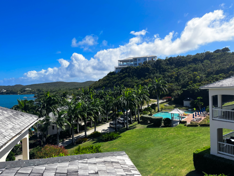 Paradise Properties - Nonsuch Bay  Deluxe  Suite Penthouse Apartment 921