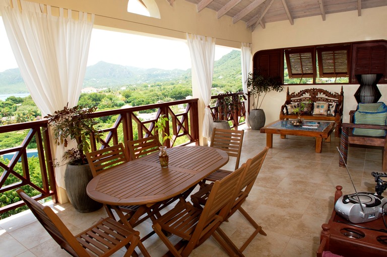 Paradise Properties - Villa Touloulou  Red Passion Apartment