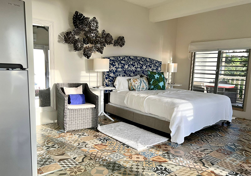 Paradise Properties - Starlight Studio 